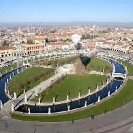 Da Zia Fiore بيت ضيافة بادوفا